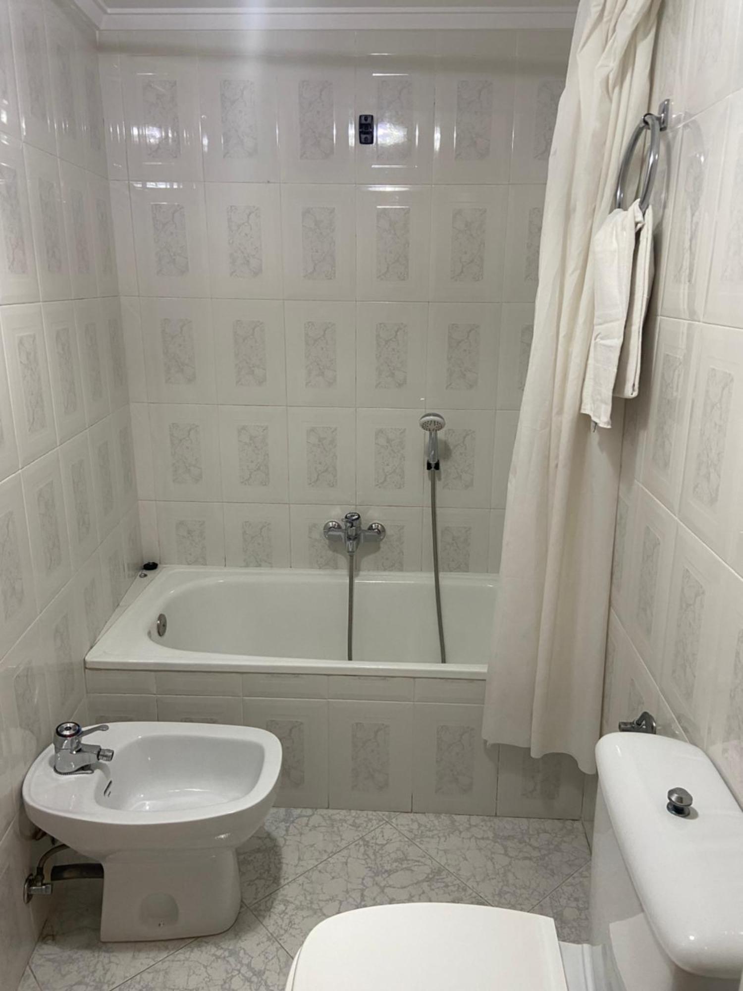 Hostal Cholo Branosera Bagian luar foto
